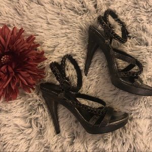 🖤👡BEAUTIFUL BCBG STILETTO HEELS